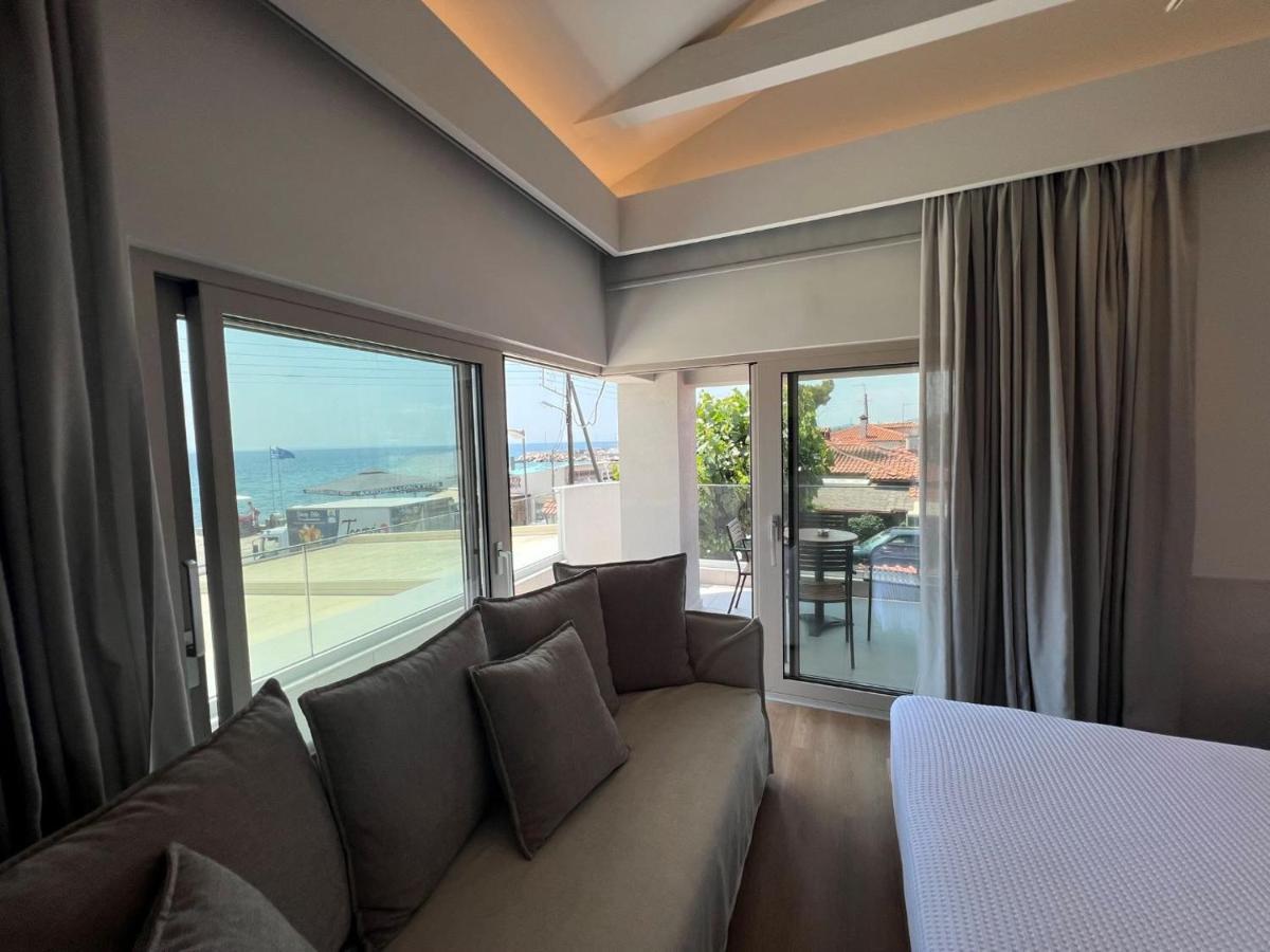 Studio Nikiti Beach Exterior photo