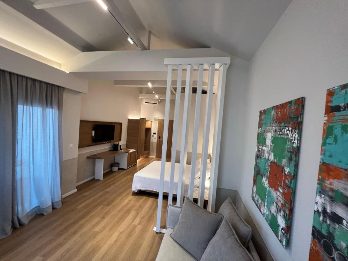 Studio Nikiti Beach Exterior photo