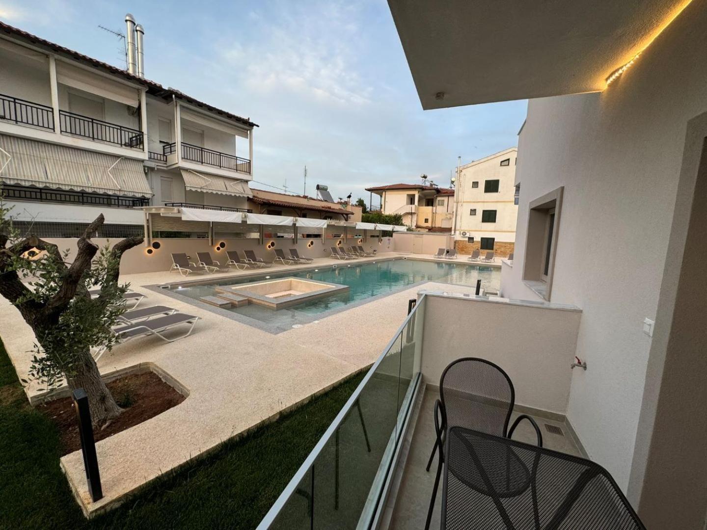 Studio Nikiti Beach Exterior photo